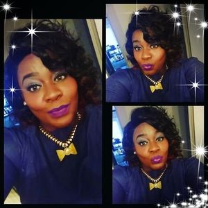 Meet your Posher, Renee